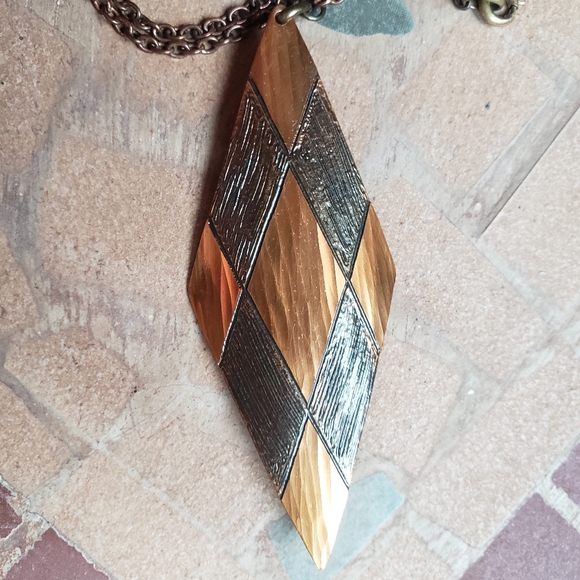 Gorgeous copper Moda International handmade long necklace. - Picture 5 of 5